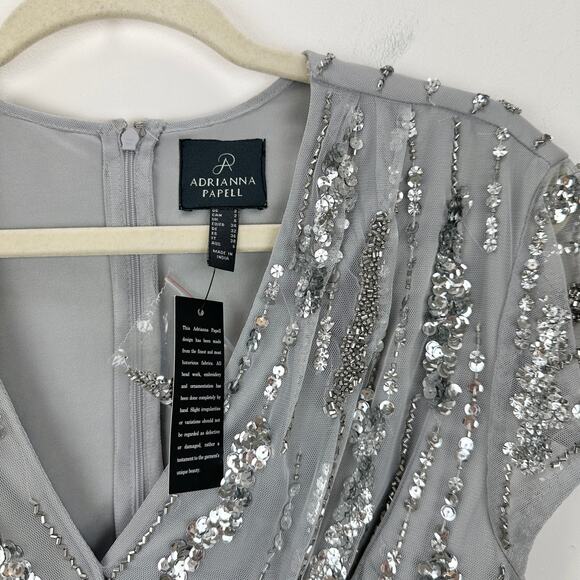 Adrianna Papell Beaded Sequin Top Silver Party Glam Festive Holiday US 2 NWT - Picture 4 of 12
